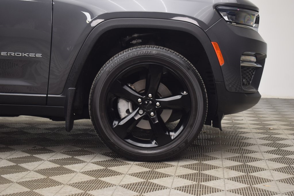 used 2023 Jeep Grand Cherokee car, priced at $35,100