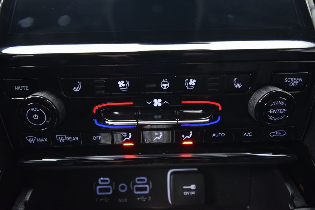 used 2023 Jeep Grand Cherokee car, priced at $35,100