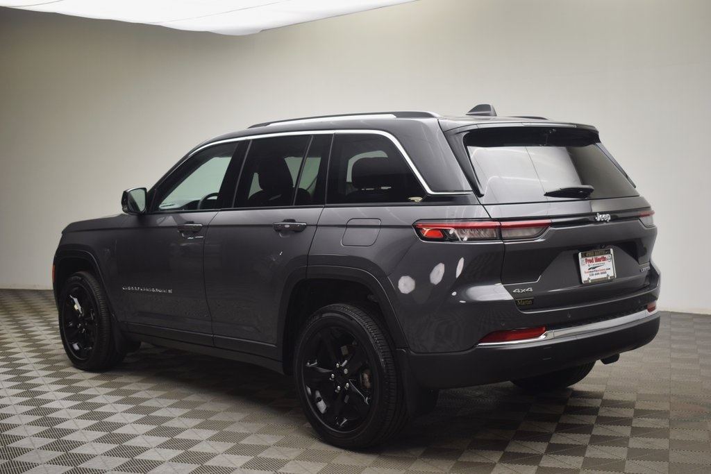 used 2023 Jeep Grand Cherokee car, priced at $35,100