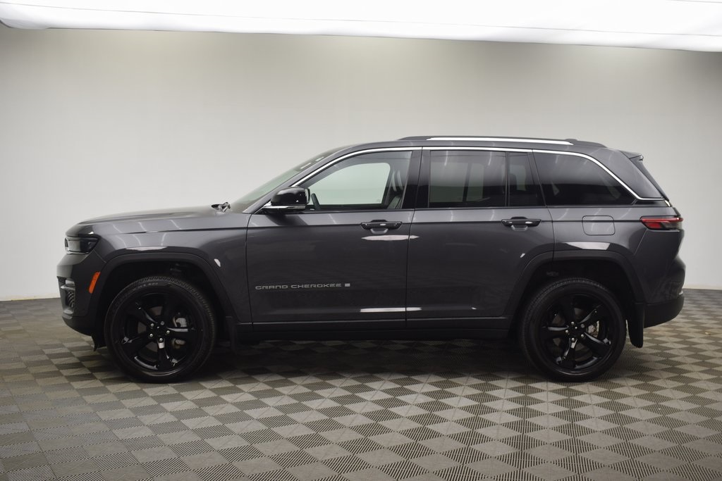 used 2023 Jeep Grand Cherokee car, priced at $35,100