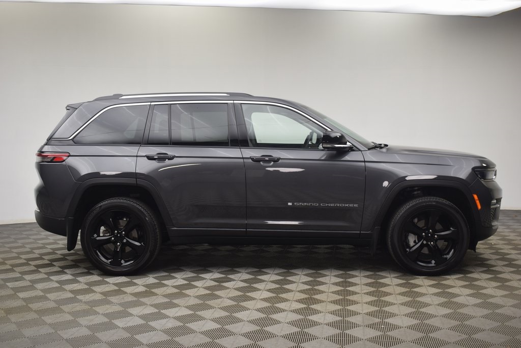 used 2023 Jeep Grand Cherokee car, priced at $35,100
