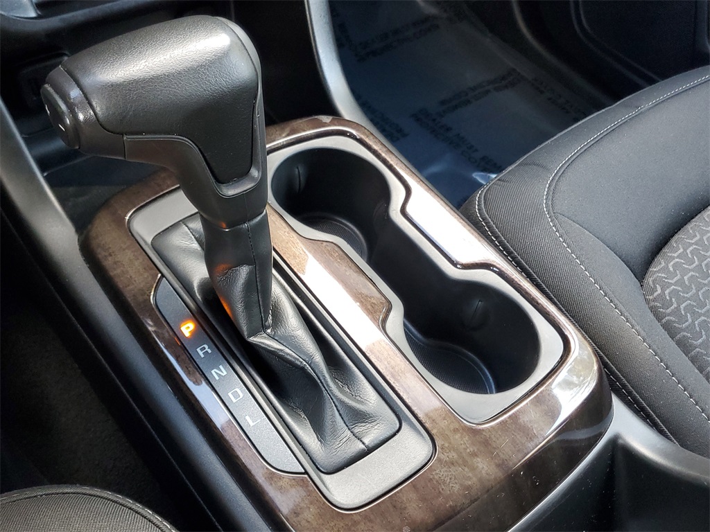 used 2021 GMC Canyon car, priced at $24,398
