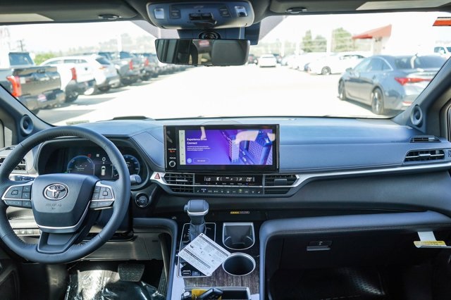 new 2025 Toyota Sienna car, priced at $59,284
