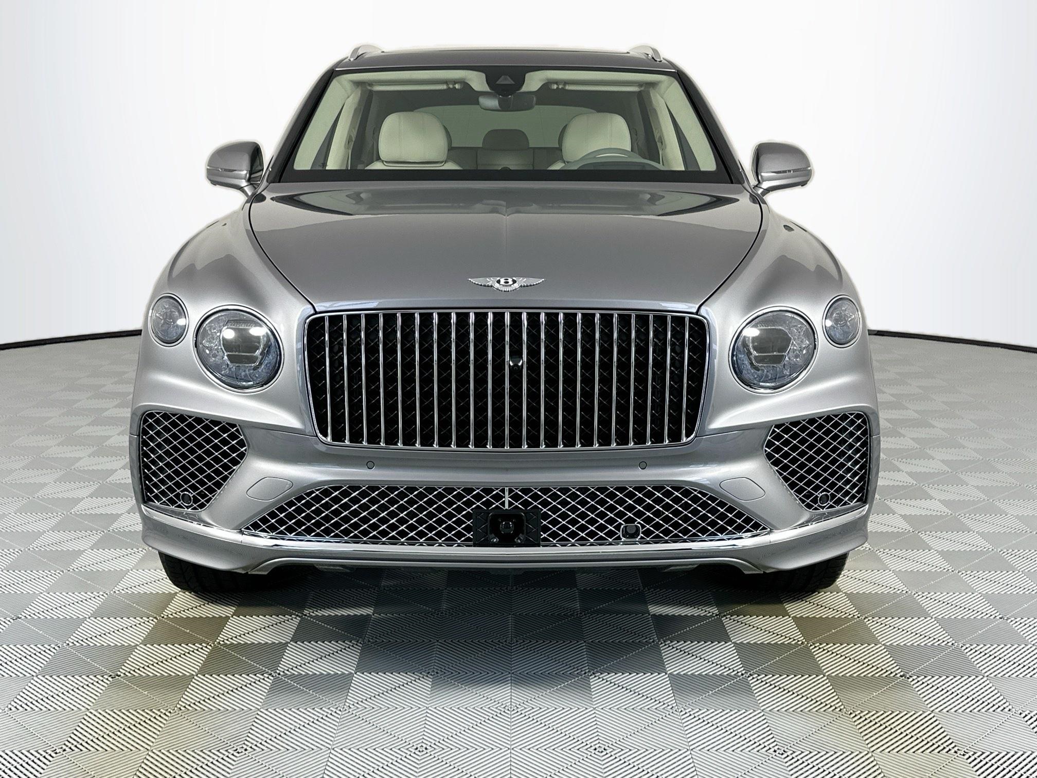 new 2025 Bentley Bentayga car