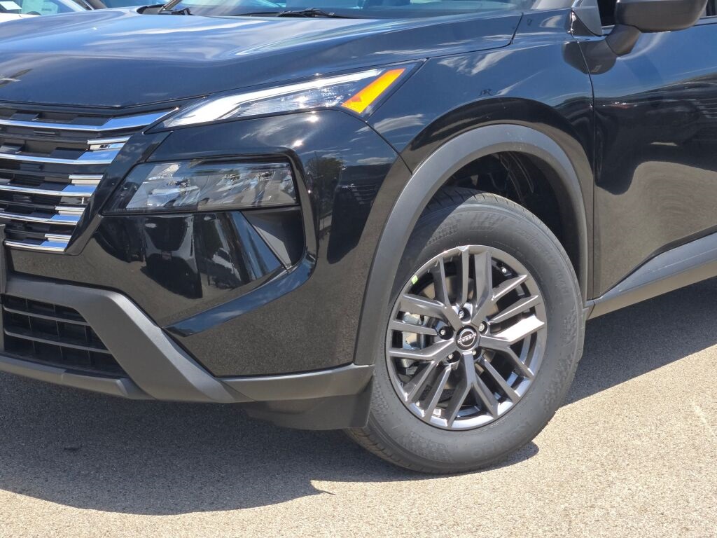 new 2025 Nissan Rogue car, priced at $32,305