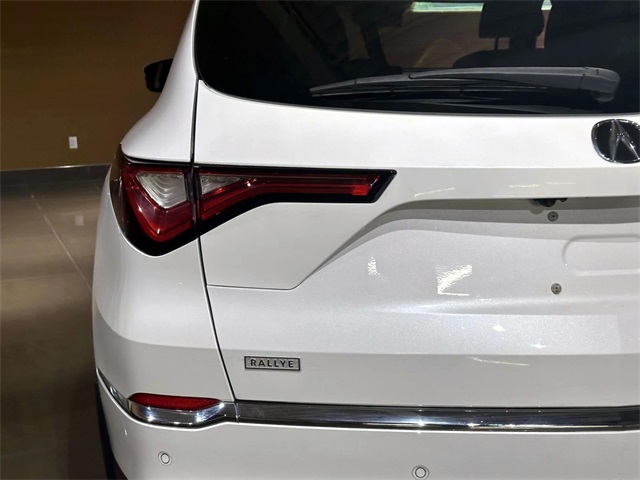 used 2022 Acura MDX car, priced at $39,426