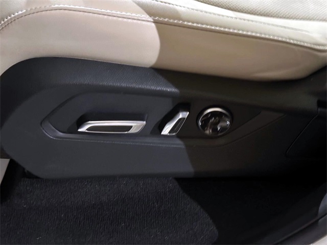used 2022 Acura MDX car, priced at $39,426