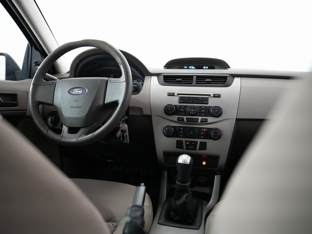 used 2009 Ford Focus car, priced at $4,500