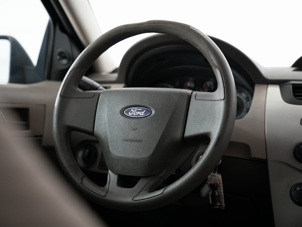 used 2009 Ford Focus car, priced at $4,500
