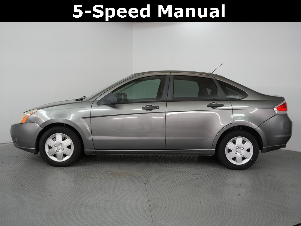 used 2009 Ford Focus car, priced at $4,500