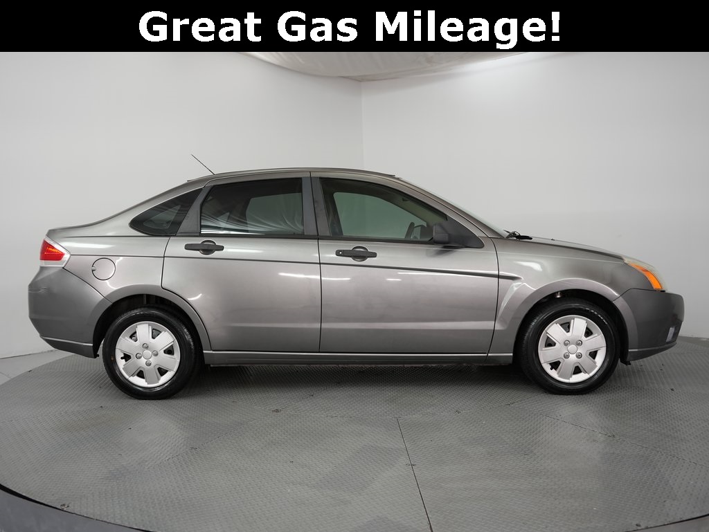 used 2009 Ford Focus car, priced at $4,500