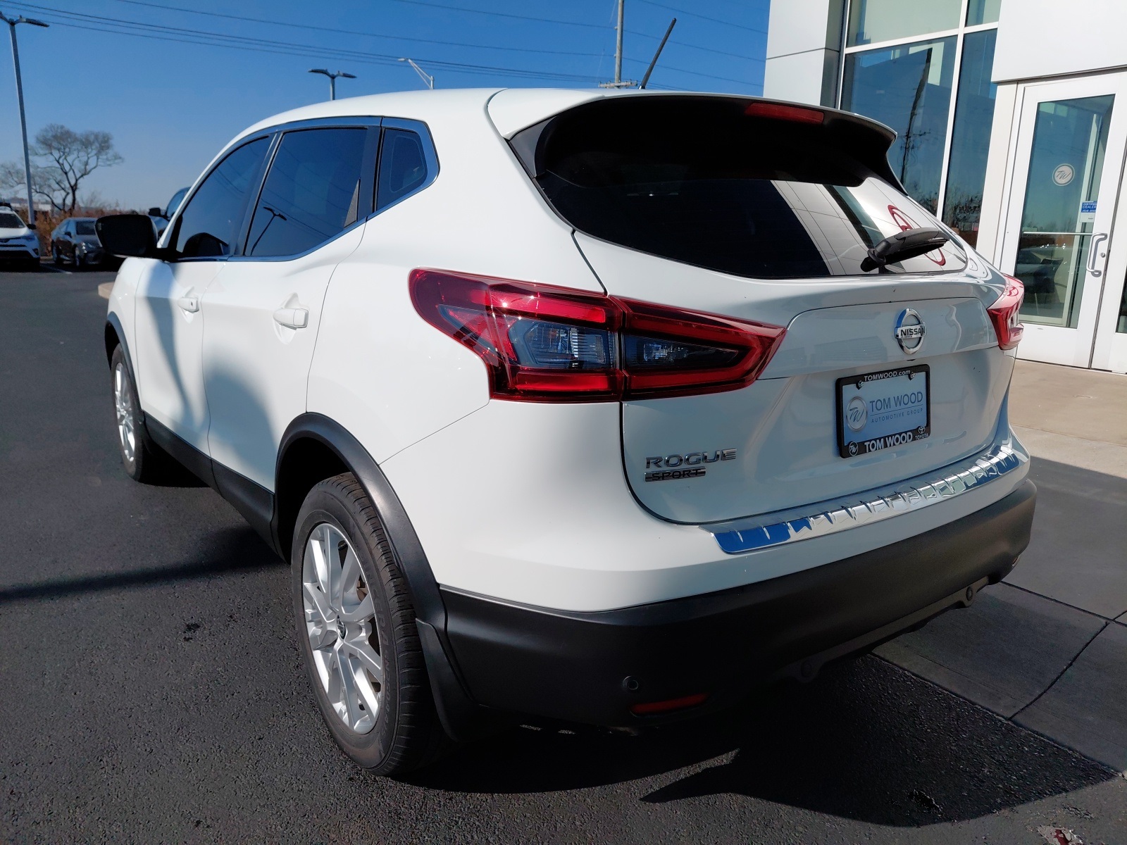 used 2021 Nissan Rogue Sport car, priced at $16,364