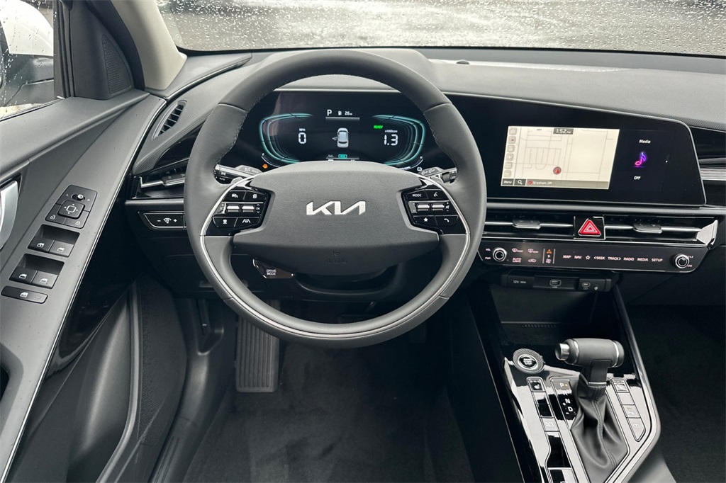 new 2025 Kia Niro car, priced at $28,755
