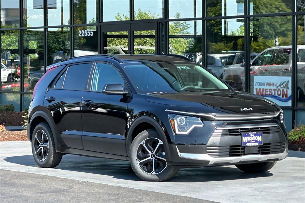 new 2025 Kia Niro car, priced at $28,755