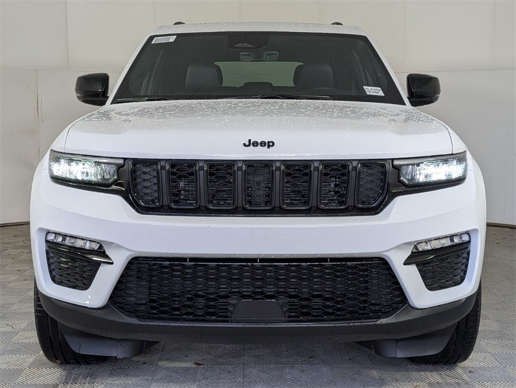 new 2025 Jeep Grand Cherokee car, priced at $36,601