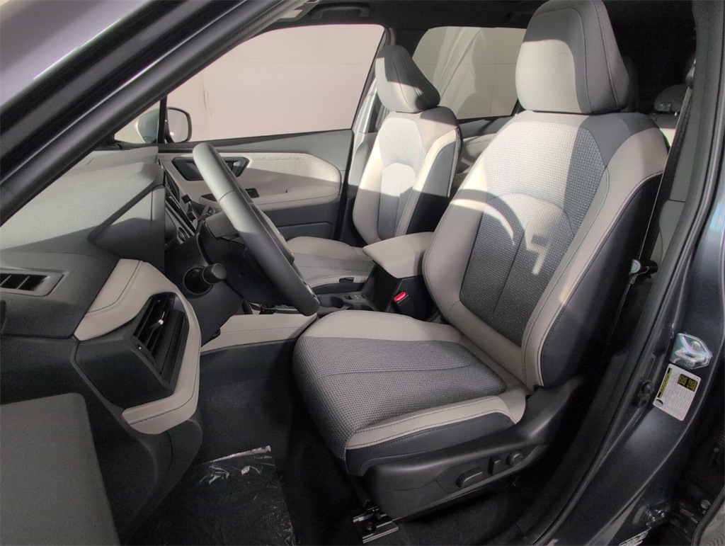 new 2025 Subaru Forester car, priced at $36,892
