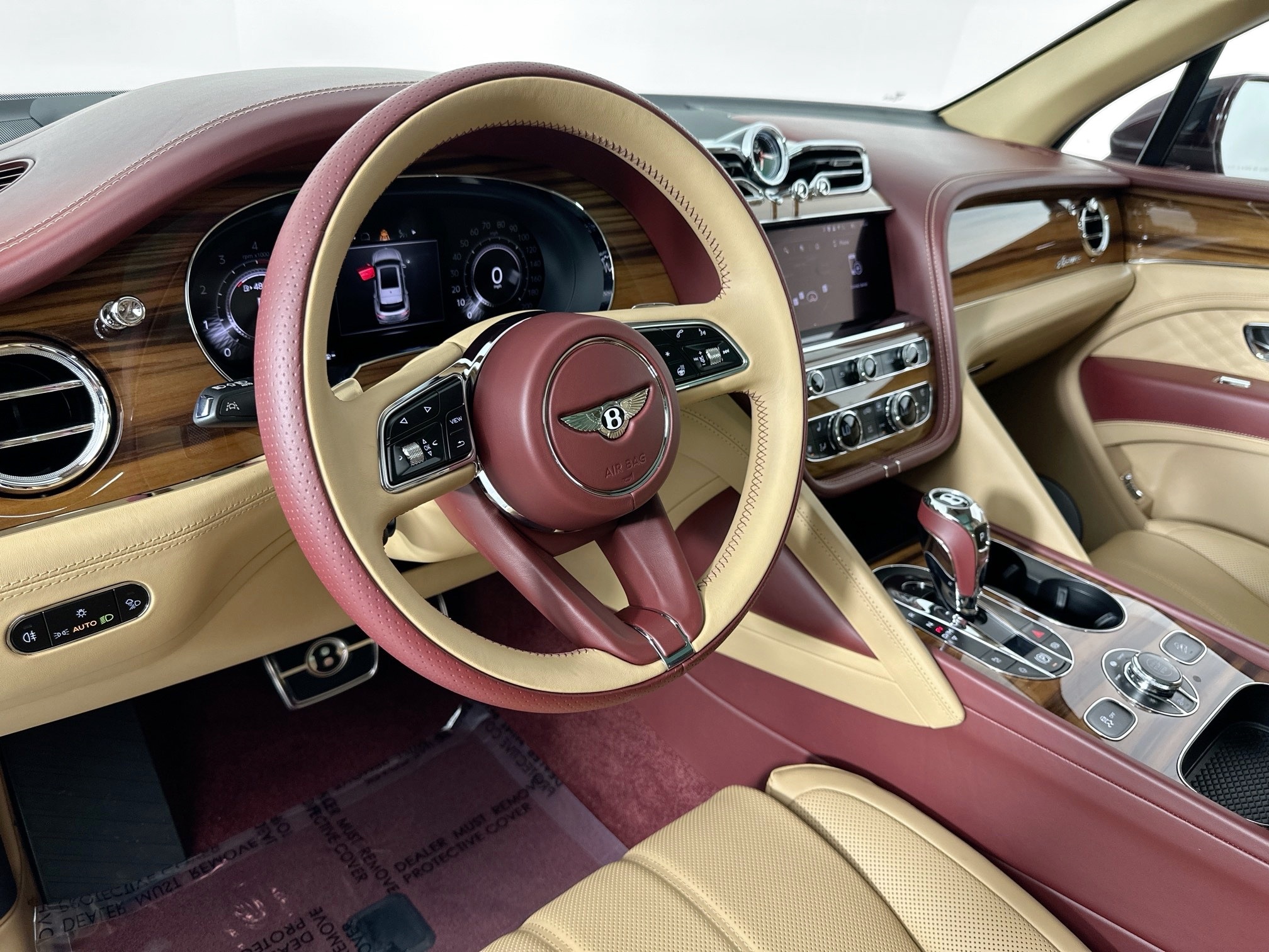 new 2025 Bentley Bentayga car