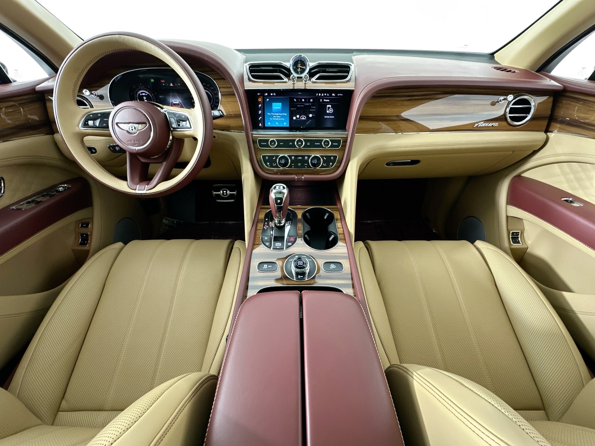 new 2025 Bentley Bentayga car