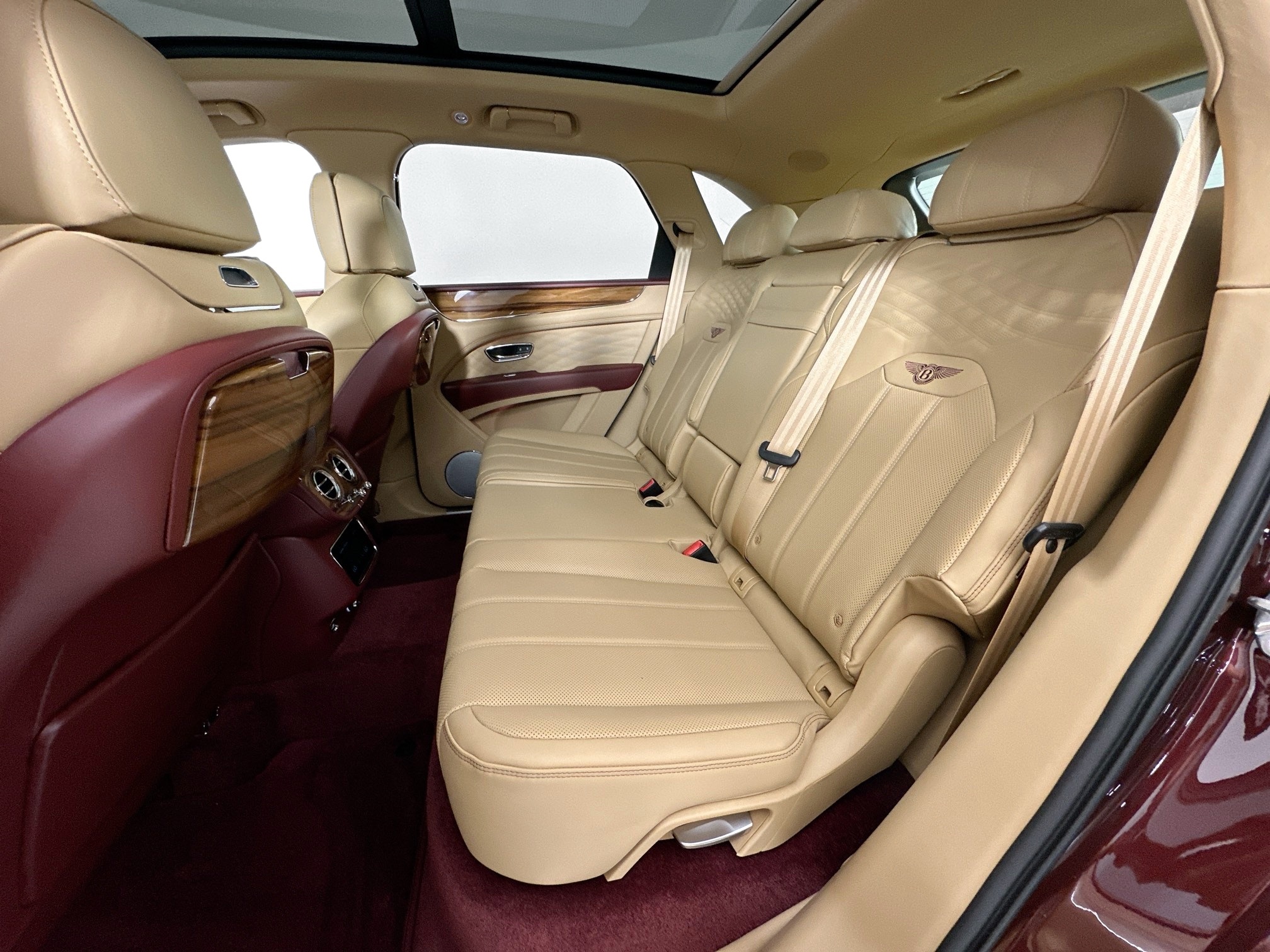 new 2025 Bentley Bentayga car