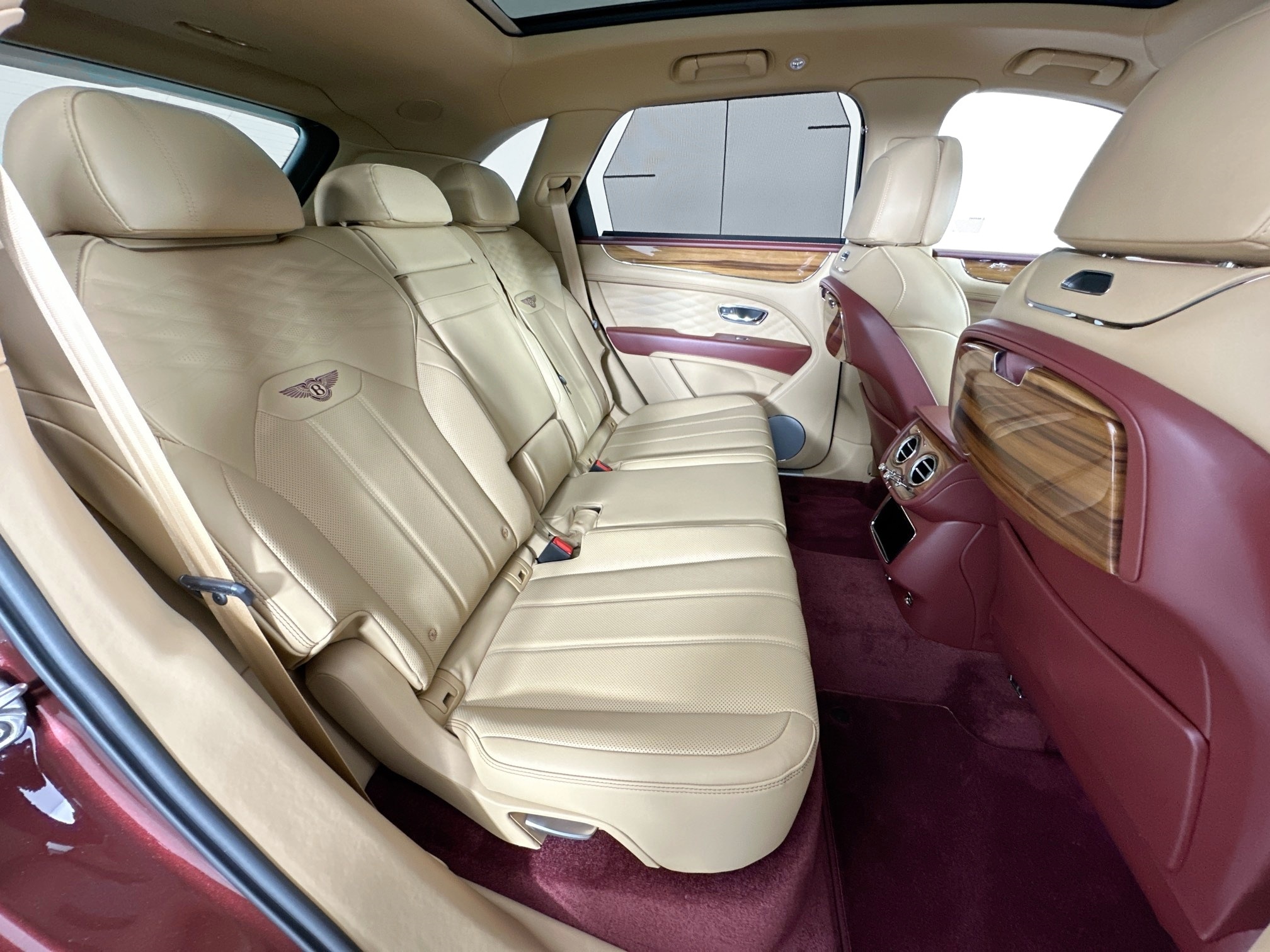 new 2025 Bentley Bentayga car