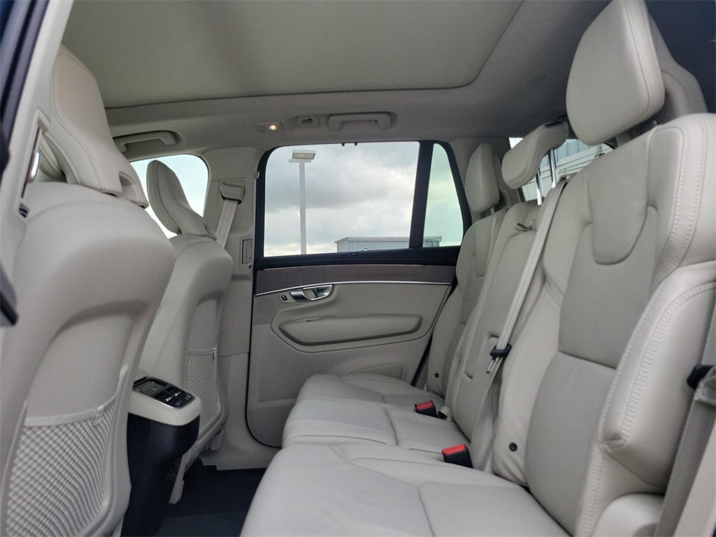 new 2026 Volvo XC90 car, priced at $72,575