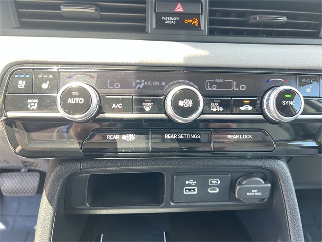 used 2024 Honda Pilot car, priced at $44,930