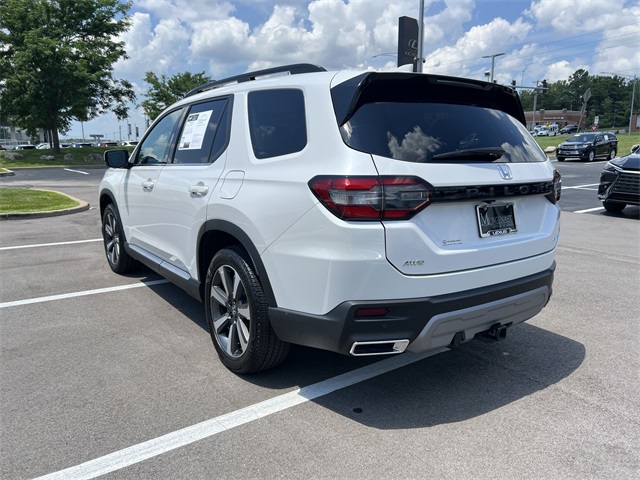 used 2024 Honda Pilot car, priced at $44,930