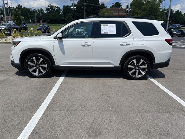 used 2024 Honda Pilot car, priced at $44,930
