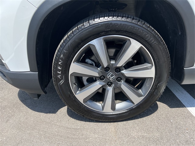 used 2024 Honda Pilot car, priced at $44,930