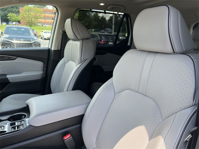 used 2024 Honda Pilot car, priced at $44,930