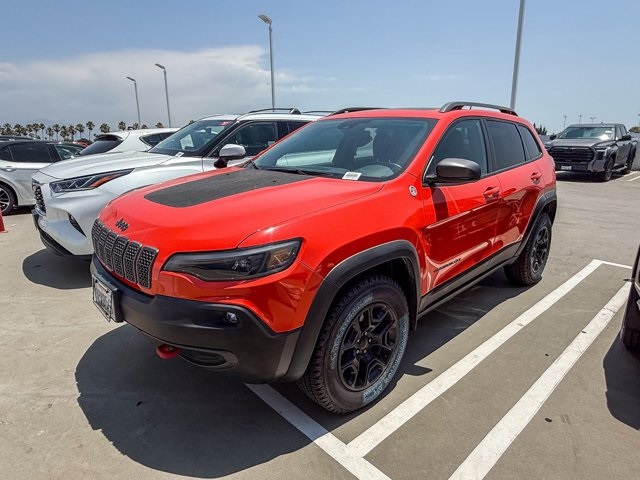 used 2021 Jeep Cherokee car, priced at $22,292