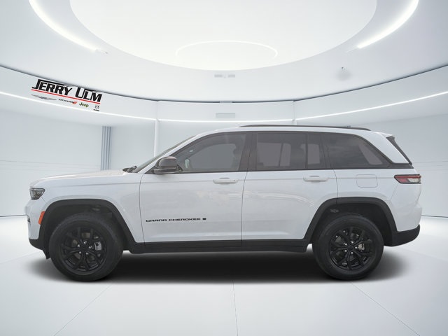 used 2024 Jeep Grand Cherokee car, priced at $30,563