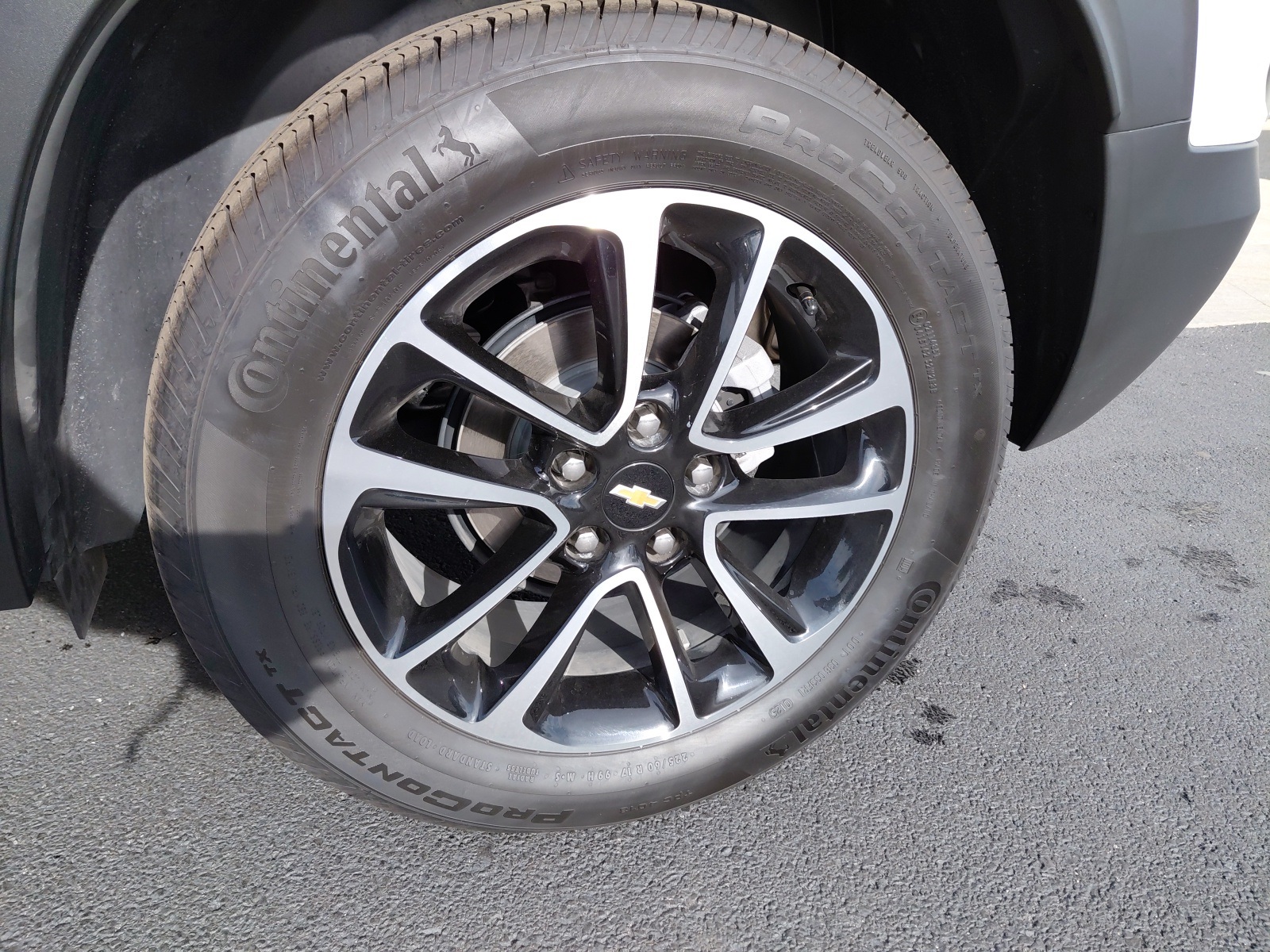 used 2025 Chevrolet TrailBlazer car, priced at $22,610