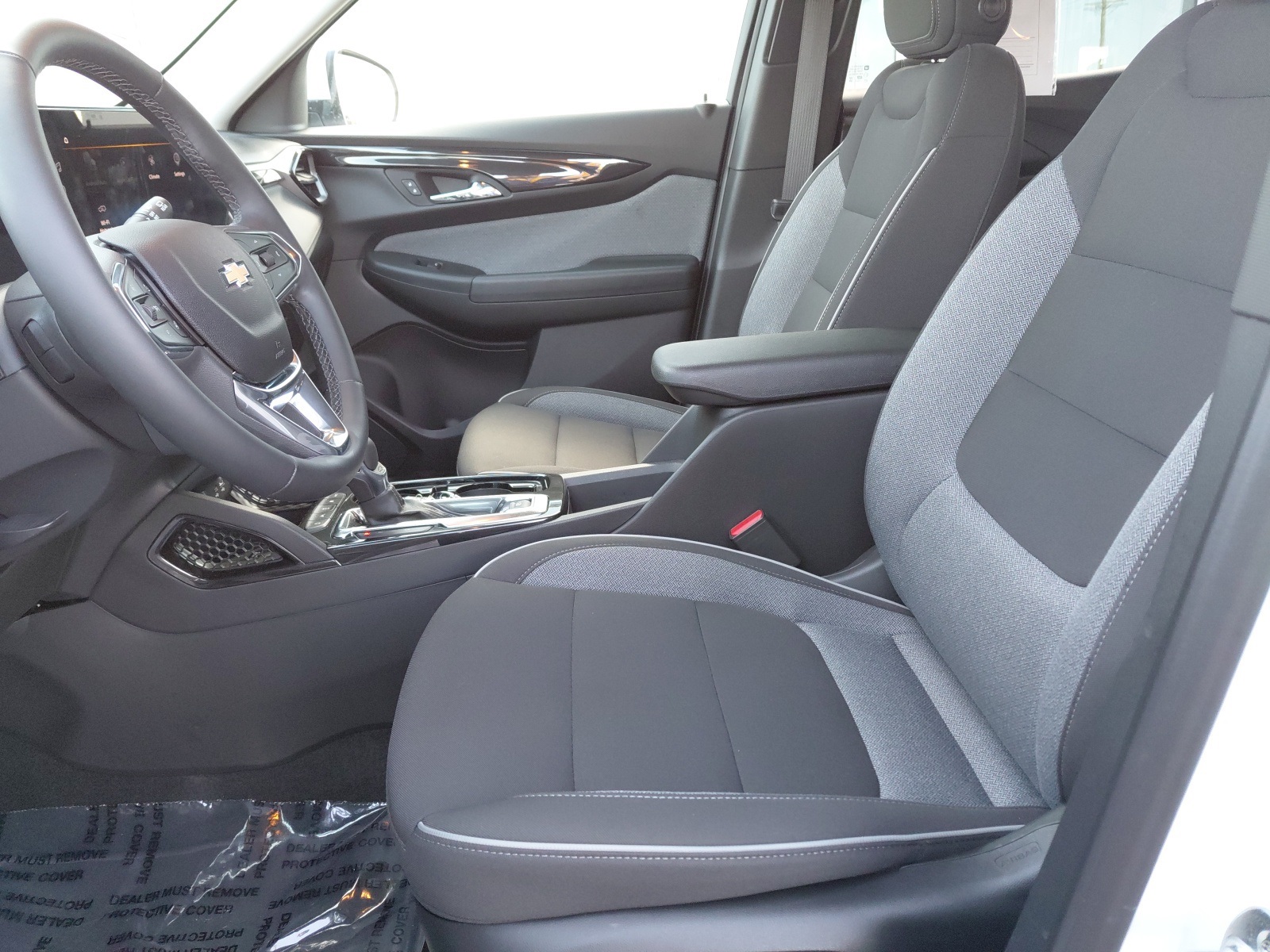 used 2025 Chevrolet TrailBlazer car, priced at $22,610