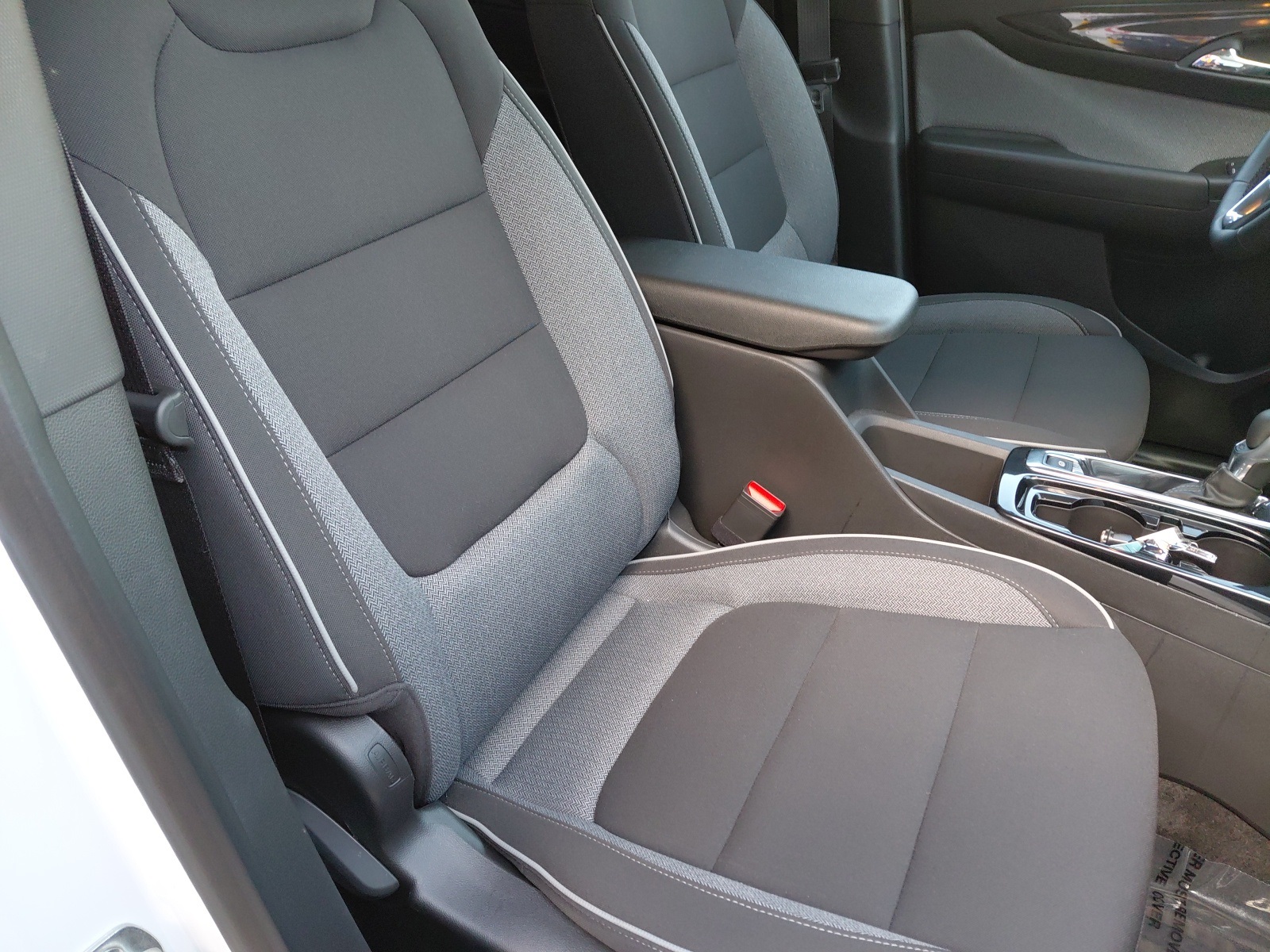 used 2025 Chevrolet TrailBlazer car, priced at $22,610