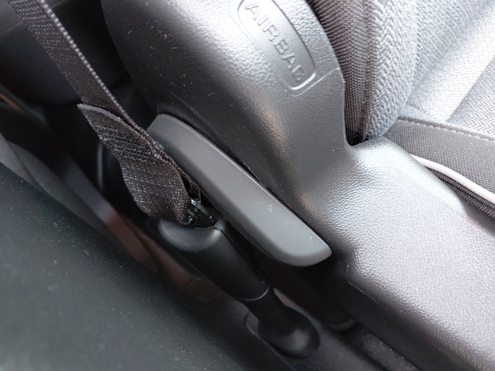 used 2025 Chevrolet TrailBlazer car, priced at $22,610