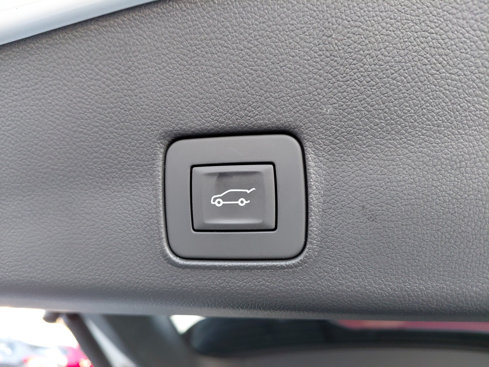 used 2025 Chevrolet TrailBlazer car, priced at $22,610