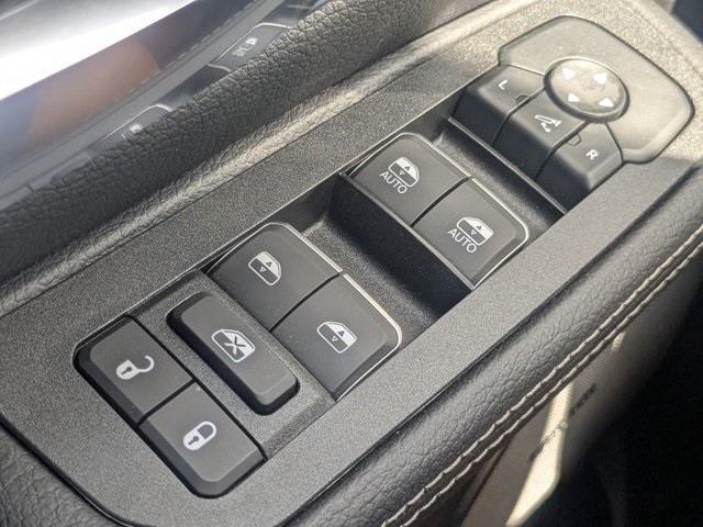new 2025 Ram 1500 car, priced at $60,015