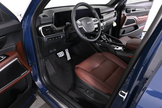 new 2025 Kia Telluride car, priced at $47,633