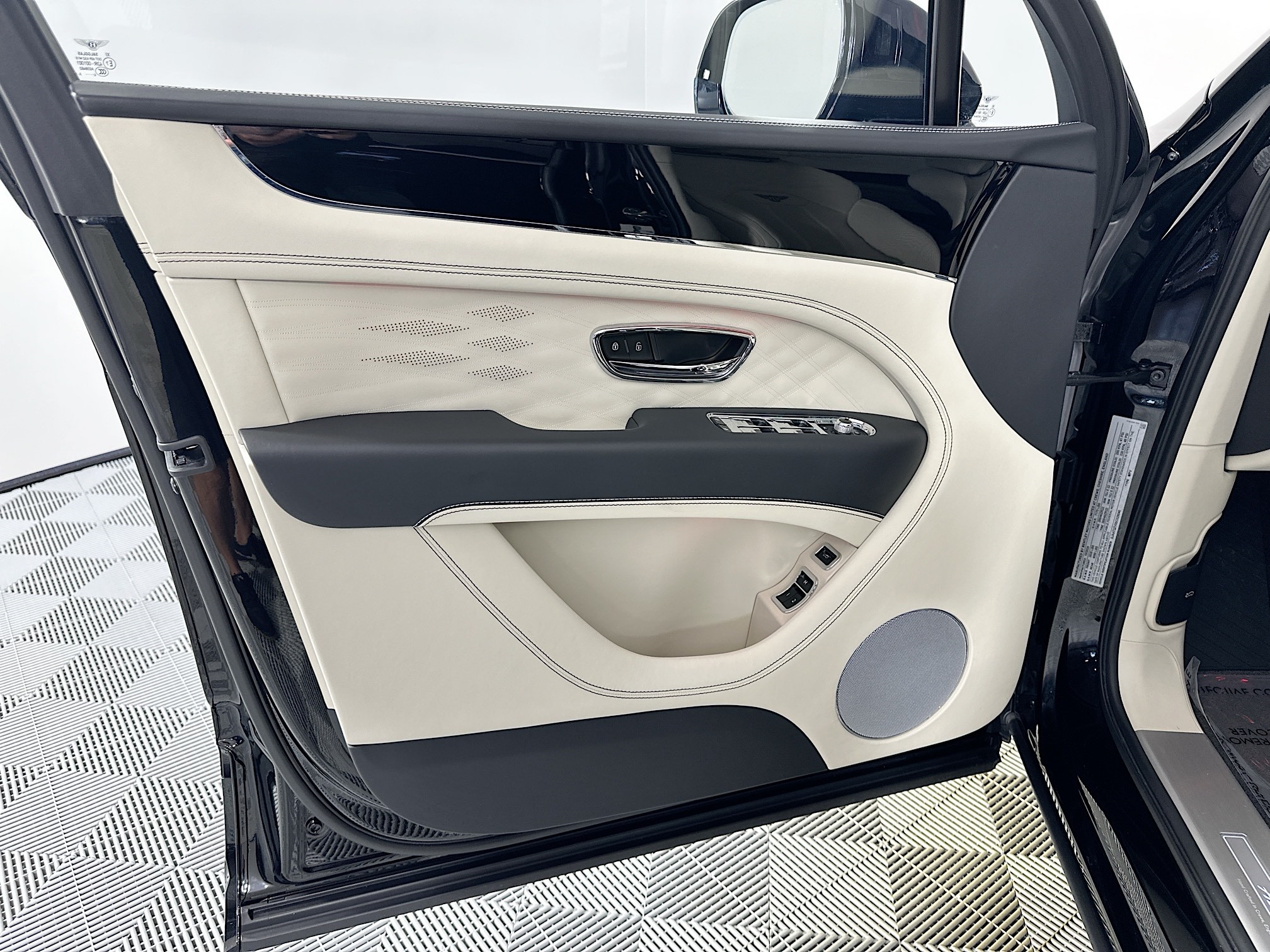 used 2025 Bentley Bentayga car, priced at $234,998