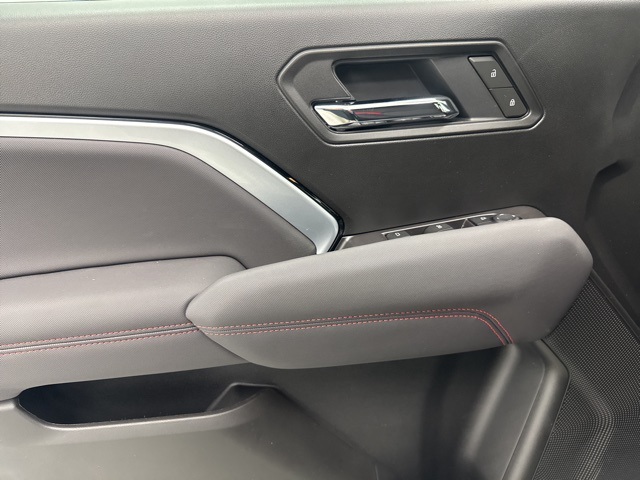 new 2025 Chevrolet Colorado car, priced at $43,000