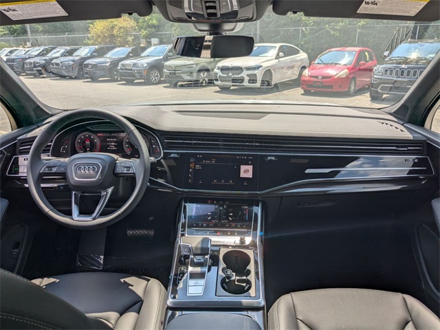 new 2025 Audi Q7 car, priced at $71,450