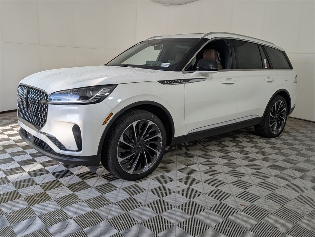 new 2025 Lincoln Aviator car, priced at $74,126