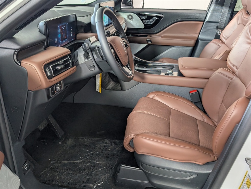 new 2025 Lincoln Aviator car, priced at $74,126