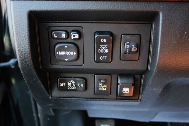 used 2014 Toyota Tundra car, priced at $21,155