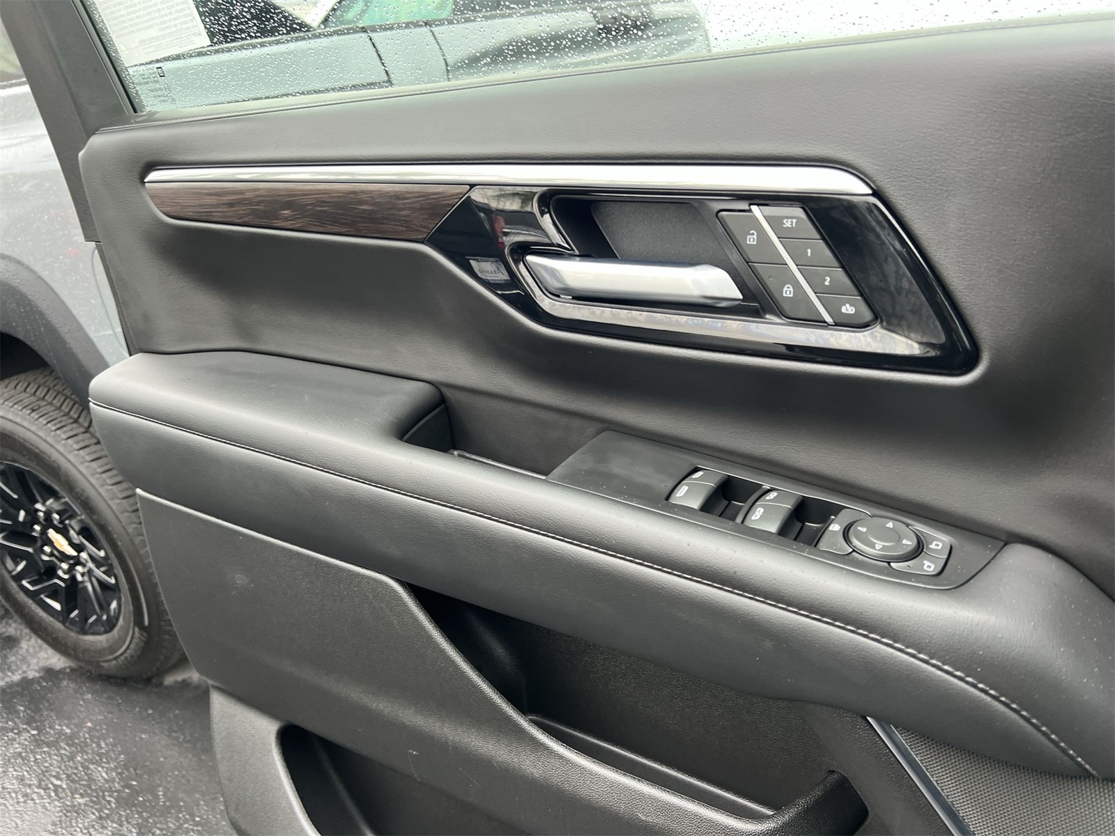 used 2025 Chevrolet Tahoe car, priced at $69,991