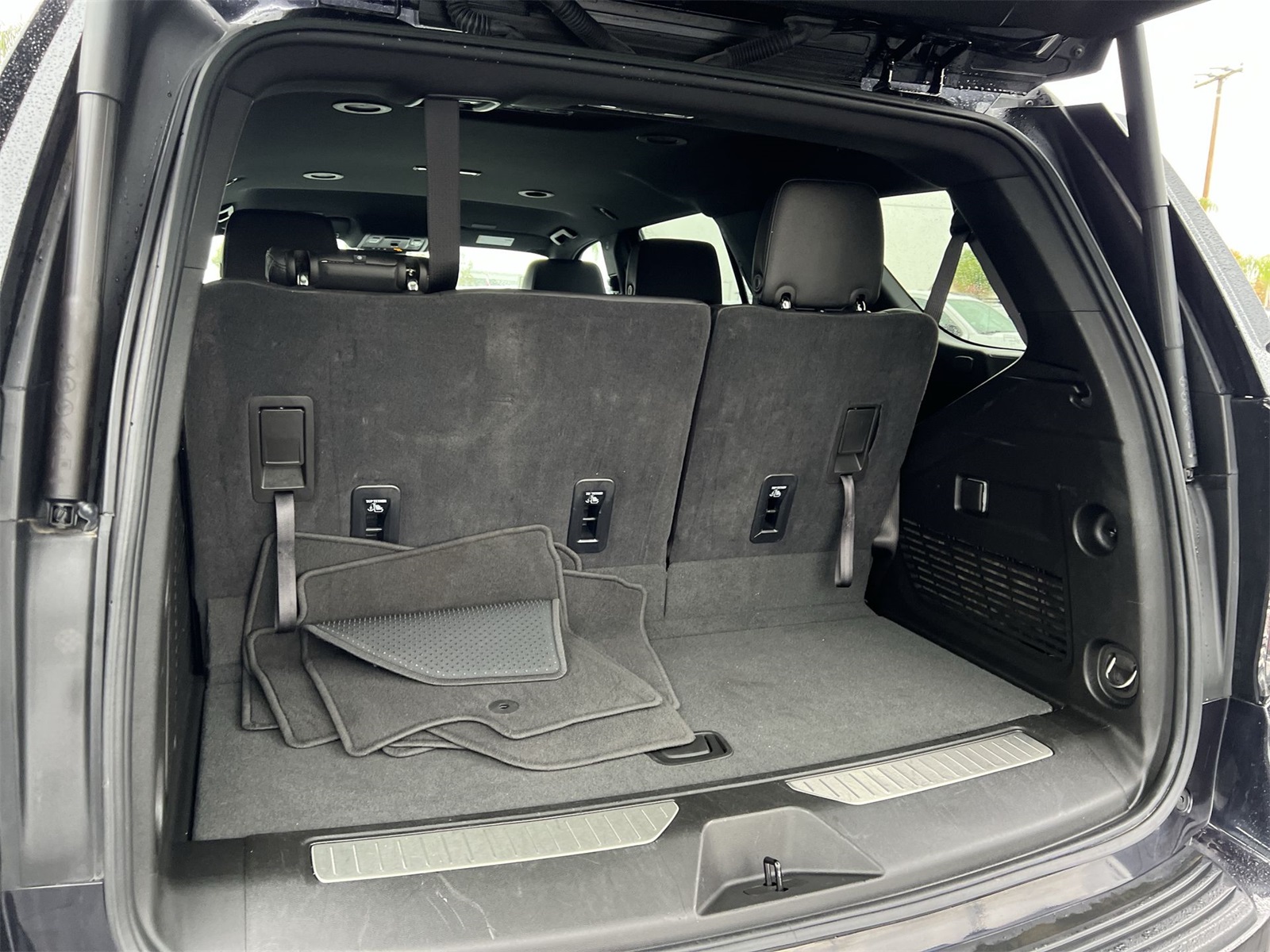 used 2025 Chevrolet Tahoe car, priced at $69,991