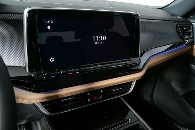 new 2026 Volkswagen Atlas Cross Sport car, priced at $54,567