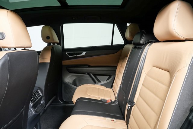 new 2026 Volkswagen Atlas Cross Sport car, priced at $54,567