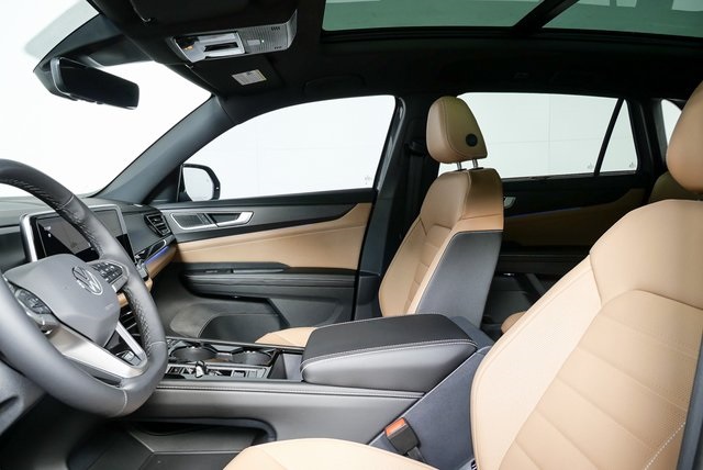 new 2026 Volkswagen Atlas Cross Sport car, priced at $54,567